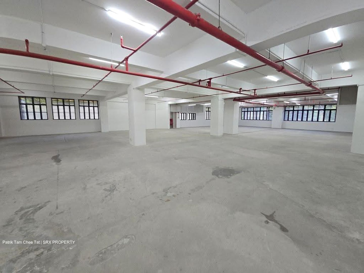 Leong Huat Building (D13), Factory #610493161